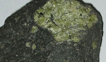 Bild:Mineraly.sk - olivin.jpg